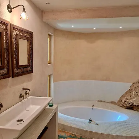 Spacious Dream Near Monaco Villa
